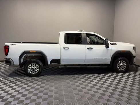 Used 2024 GMC Sierra 2500 Pro w/ Convenience Package AWD/4WD image 7