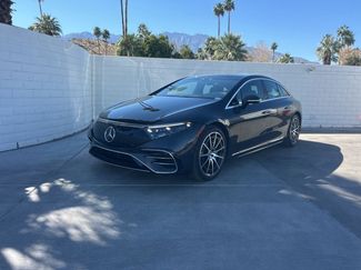 Used 2023 Mercedes-Benz EQS 580 4MATIC Sedan video 1