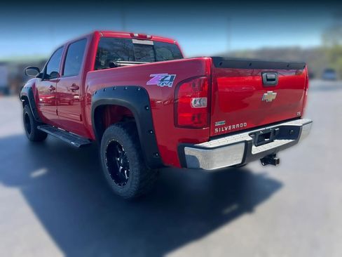 Used 2011 Chevrolet Silverado 1500 LTZ w/ Z71 Appearance Package image 3