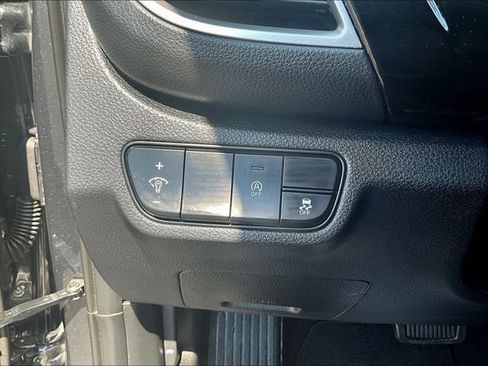 Used 2026 Kia Seltos S AWD/4WD image 15