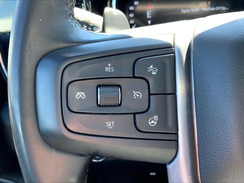 Used 2023 GMC Sierra 1500 SLT w/ SLT Premium Plus Package AWD/4WD image 24