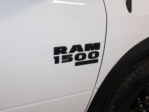 Used 2024 RAM 1500 Classic Warlock image 12