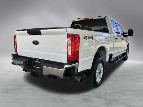 Used 2026 Ford F250 XLT AWD/4WD image 3