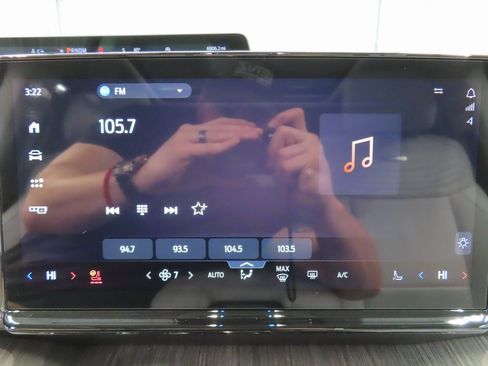 Used 2025 Ford Expedition Max Platinum w/ Platinum Ultimate Package image 26