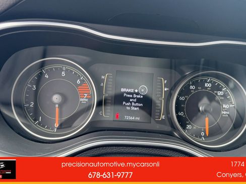 Used 2020 Jeep Cherokee Latitude Plus FWD image 10
