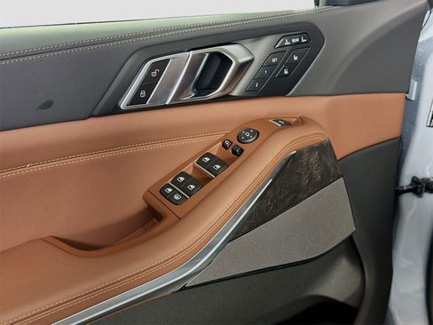 New 2026 BMW X7 xDrive40i w/ Executive Package image 21
