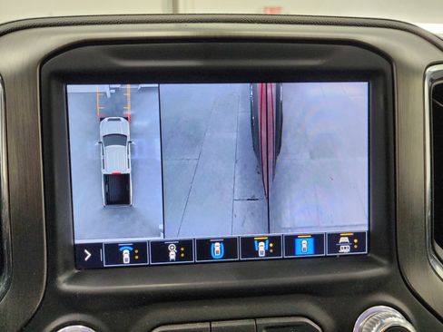 Used 2022 GMC Sierra 2500 Denali image 64