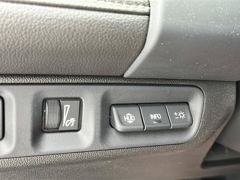 Used 2023 GMC Acadia SLT w/ Elevation Edition AWD/4WD image 25