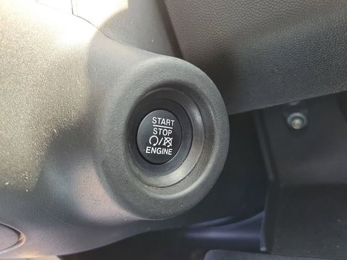 Used 2023 RAM ProMaster 2500 FWD image 18