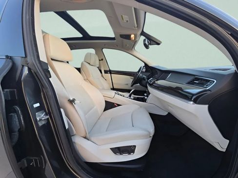 Used 2010 BMW 535i Gran Turismo RWD image 25