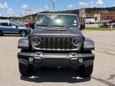 Used 2026 Jeep Gladiator Sport AWD/4WD image 10