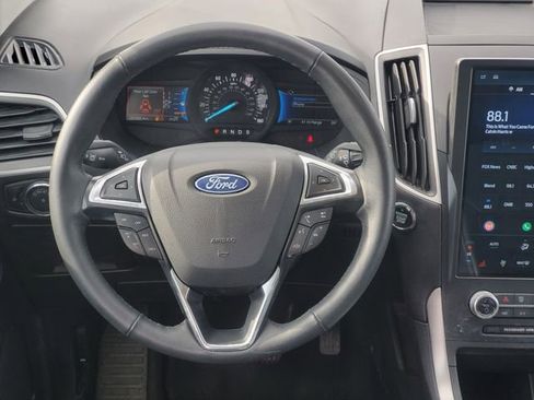Used 2024 Ford Edge SEL image 26