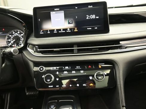 Used 2023 INFINITI QX60 Pure AWD/4WD image 10