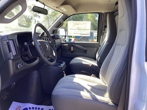 New 2025 Chevrolet Express 2500 w/ Driver Convenience Package image 23