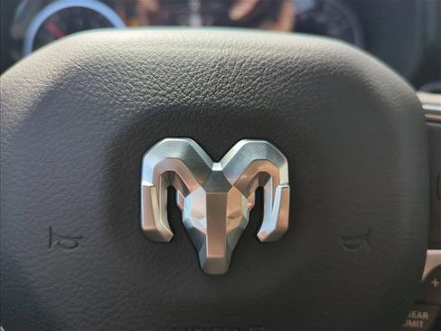 New 2026 RAM 1500 Big Horn AWD/4WD image 20