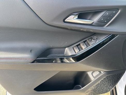 New 2026 Chevrolet Equinox RS image 6