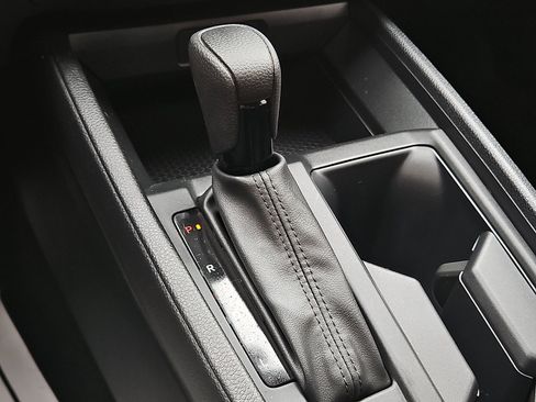 Used 2023 Honda Accord EX image 15