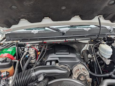 Used 2008 Chevrolet Silverado 2500 LT w/ 1LT Convenience Package image 12