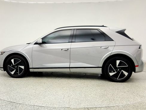 Used 2025 Hyundai Ioniq 5 Limited RWD image 8
