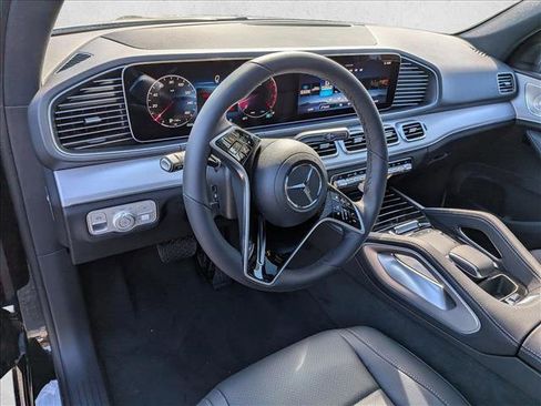 New 2026 Mercedes-Benz GLE 450 4MATIC image 3