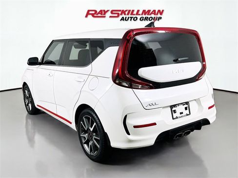 Used 2022 Kia Soul Turbo image 5