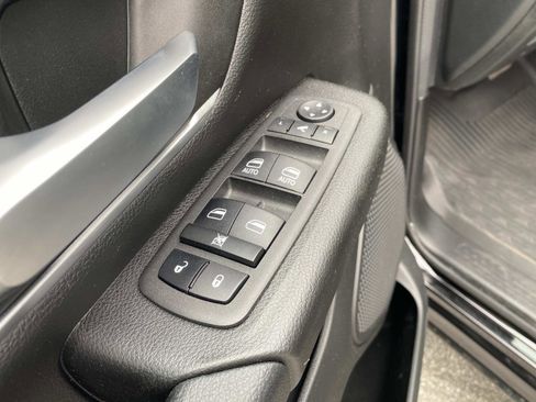 Used 2023 RAM 1500 Big Horn image 23