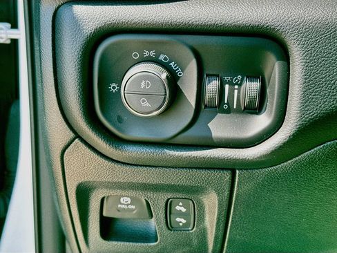 Used 2026 RAM 1500 RHO AWD/4WD image 19