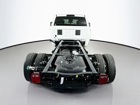New 2026 RAM 5500 Tradesman w/ Chrome Appearance Group AWD/4WD image 6