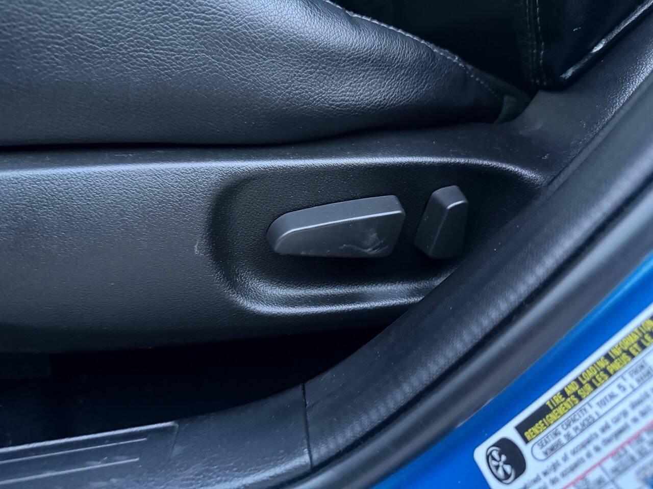 Used 2012 MAZDA MAZDA3 i Grand Touring w/ Tech Pkg FWD image 14