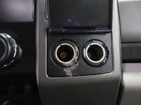 Used 2018 Ford F250 XL w/ Power Equipment Group AWD/4WD image 59