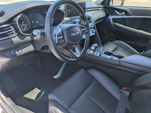 Used 2025 Genesis G70 2.5T RWD image 23