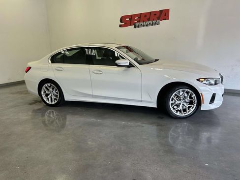 Used 2026 BMW 330i Sedan RWD image 2