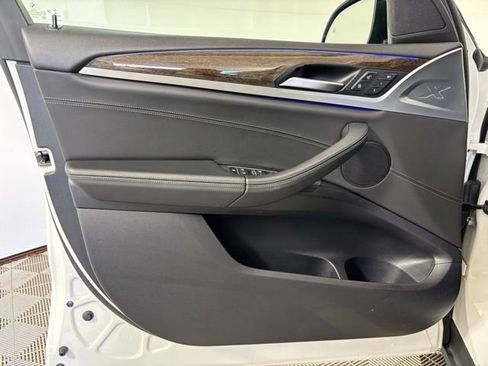 Used 2019 BMW X3 xDrive30i w/ Premium Package image 10