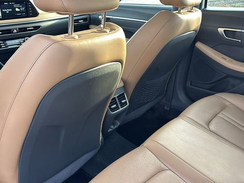 Used 2021 Hyundai Sonata Limited image 31