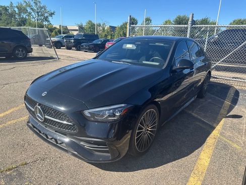 Used 2023 Mercedes-Benz C 300 Sedan image 23