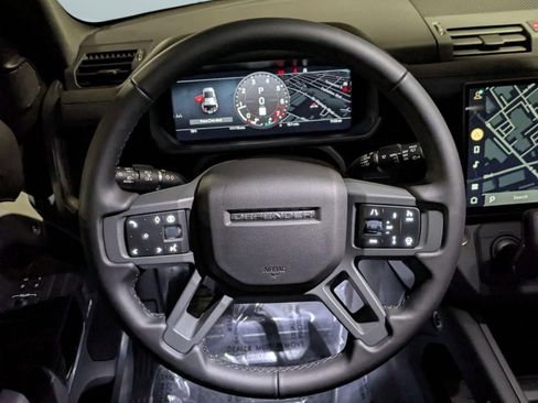 New 2026 Land Rover Defender 110 X-Dynamic SE AWD/4WD image 17