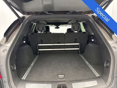 Used 2019 Cadillac XT5 Platinum AWD/4WD image 12