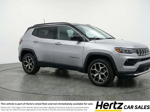 Used 2025 Jeep Compass Limited image 1