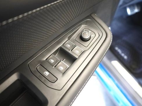 New 2026 Volkswagen Atlas Cross Sport SEL R-Line image 10