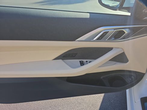 Used 2025 BMW 430i Coupe w/ Premium Package image 13