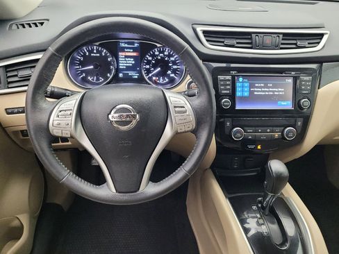 Used 2016 Nissan Rogue SL image 22