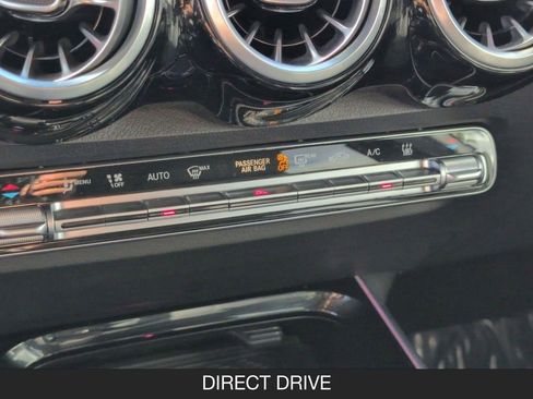 Used 2024 Mercedes-Benz EQB 250+ image 21