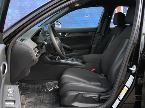 New 2026 Honda Civic Sport image 16