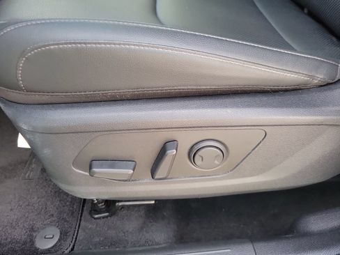 Certified 2024 Kia Sportage EX FWD image 17
