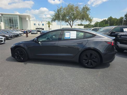 Used 2025 Tesla Model 3 Long Range RWD image 4