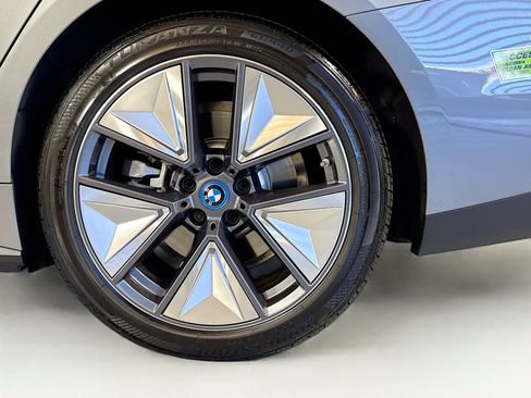 Used 2023 BMW i4 eDrive35 w/ Premium Package RWD image 30