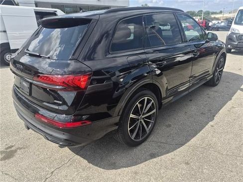 Used 2023 Audi Q7 3.0T Premium Plus AWD/4WD image 3