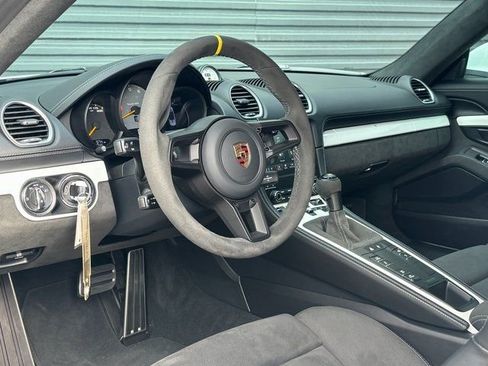 Certified 2025 Porsche 718 Boxster Spyder RS image 4