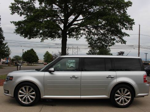 Used 2016 Ford Flex Limited AWD/4WD image 6