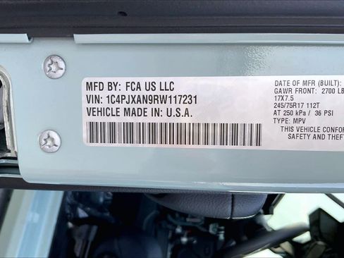Used 2024 Jeep Wrangler Sport AWD/4WD image 27